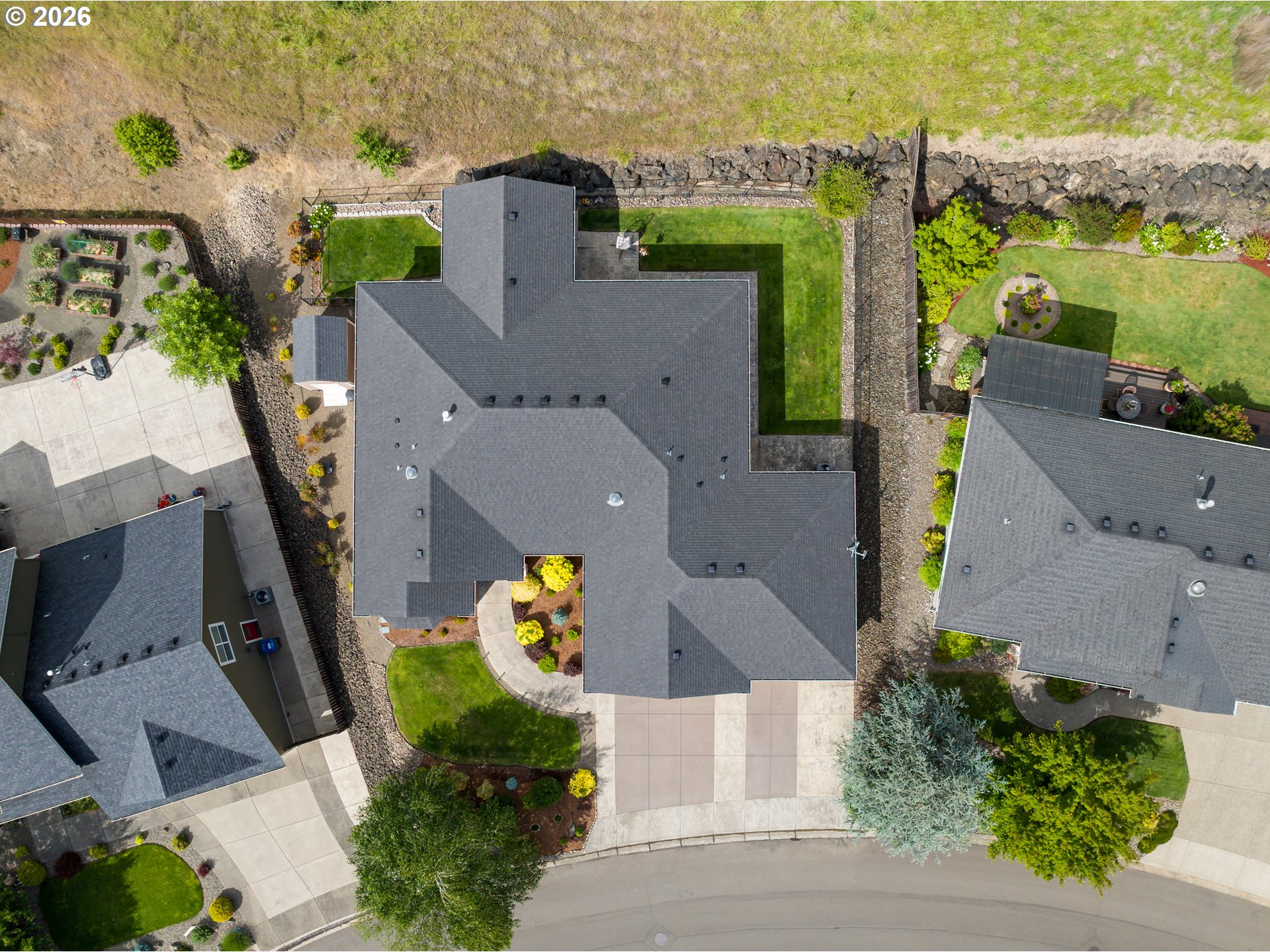 411 Oak Valley Loop Winchester, OR 97495 - Photo 42 of 45