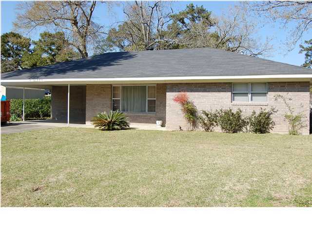 325 River Road Lafayette, LA 70501 - Photo 1 of 11 Primary Photo
