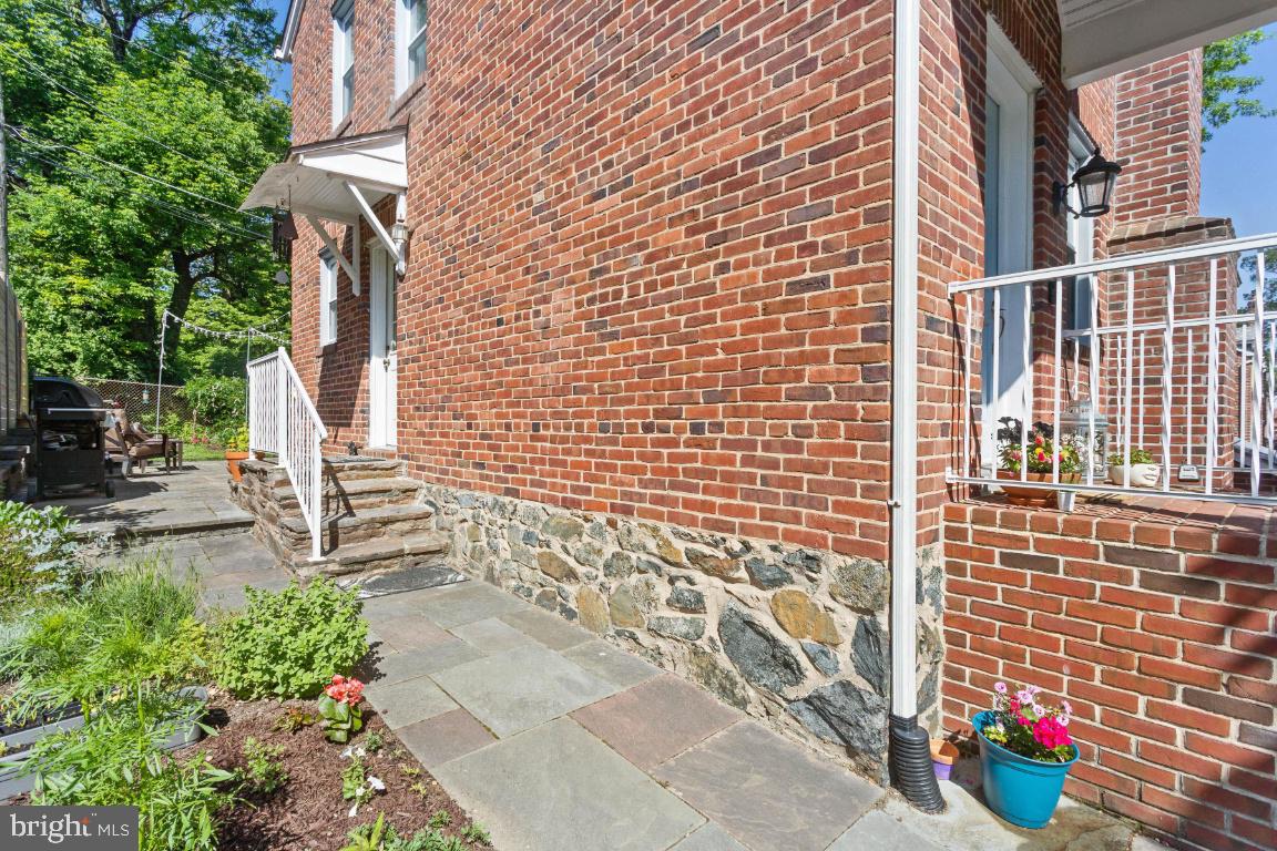 20 Cedarwood Road Baltimore, MD 21228 - Photo 41 of 41 Gallery Image 41