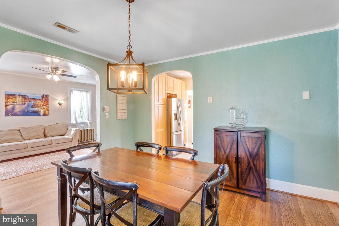 20 Cedarwood Road Baltimore, MD 21228 - Photo 10 of 41 Gallery Image 10