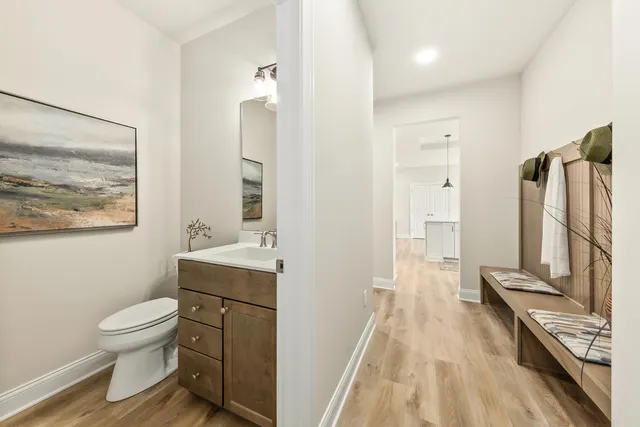 $895,900 | Cress-brook Dr Lisbon Wi 53029 Drive, Hartland, WI 53029