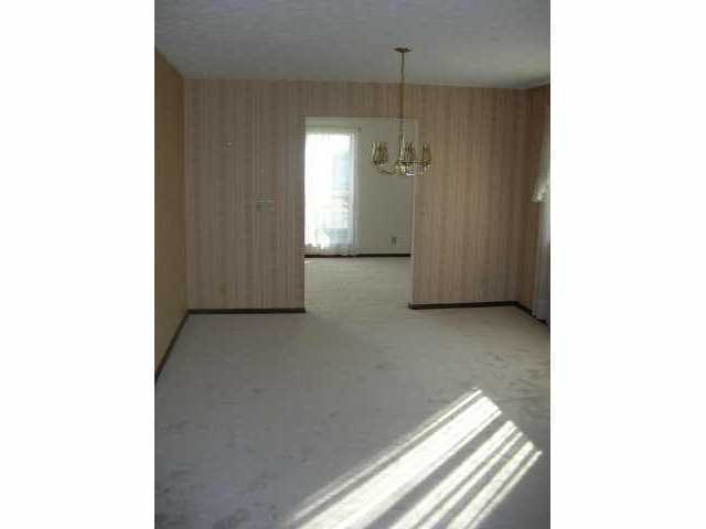 7212 Rodebaugh Road Reynoldsburg, OH 43068 - Photo 3 of 5 Gallery Image 3