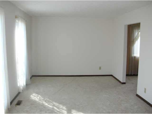 7212 Rodebaugh Road Reynoldsburg, OH 43068 - Photo 4 of 5 Gallery Image 4