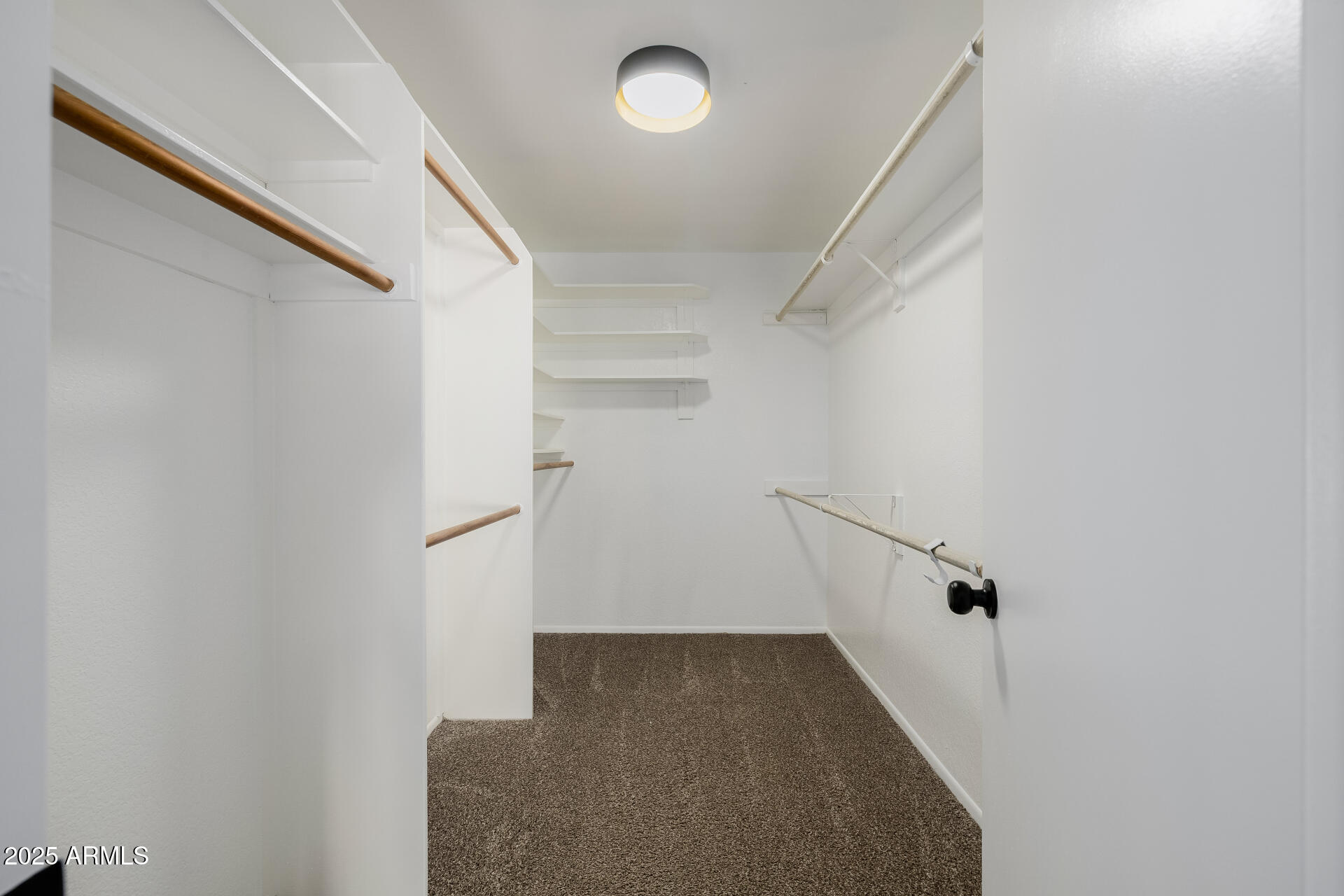 1875 East State Avenue Phoenix, AZ 85020 - Photo 23 of 39 a view of entryway