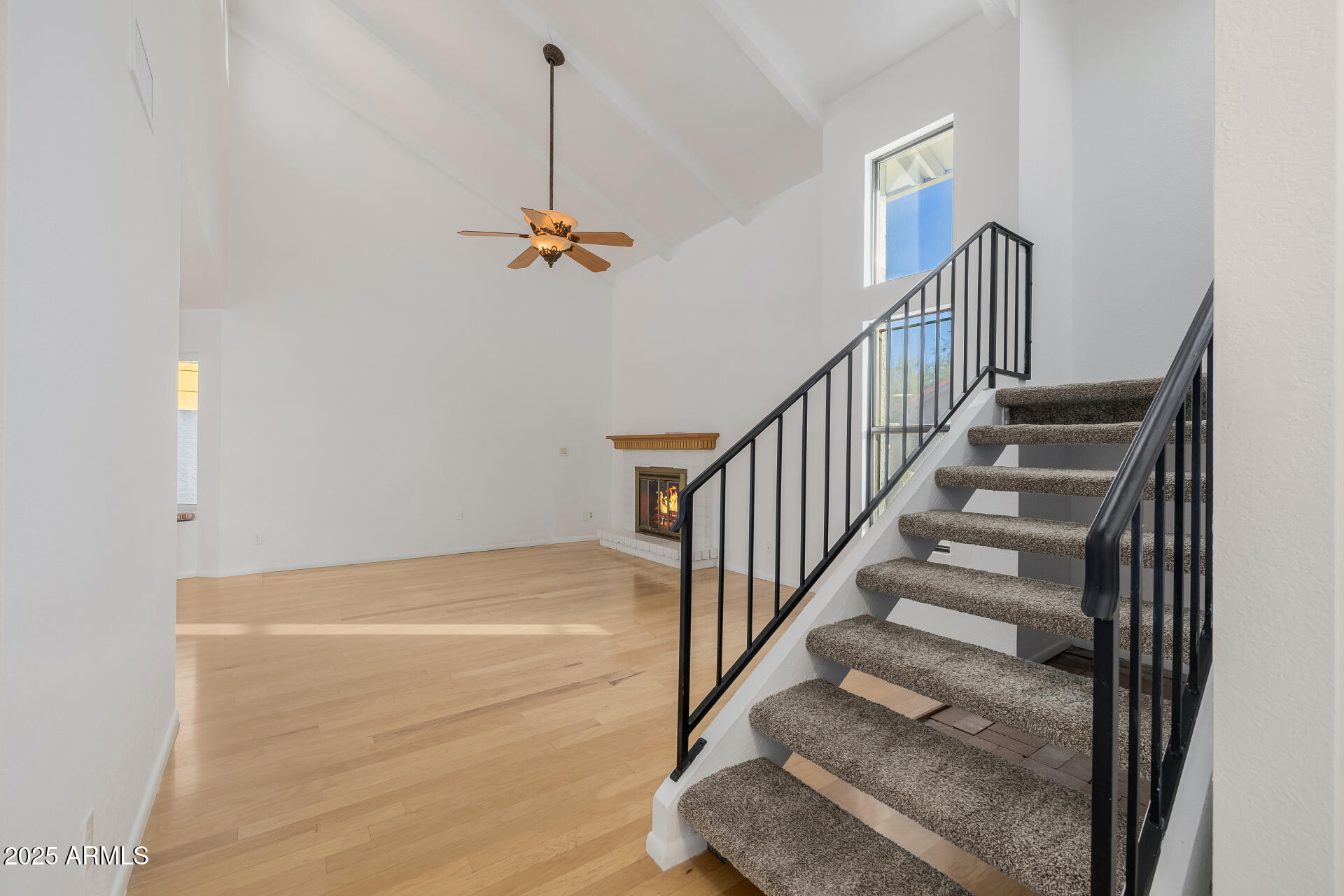 1875 East State Avenue Phoenix, AZ 85020 - Photo 5 of 39 a view of entryway and hall with wooden floor
