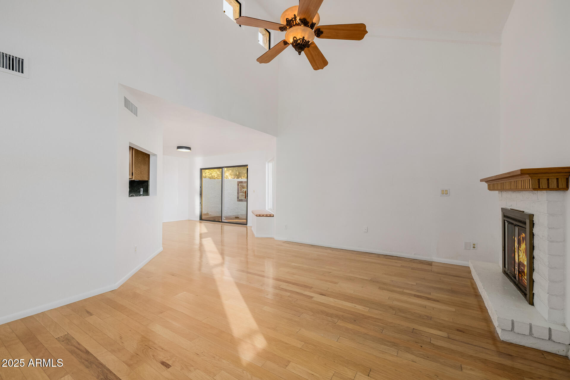 1875 East State Avenue Phoenix, AZ 85020 - Photo 8 of 39 a view of empty room with a fireplace