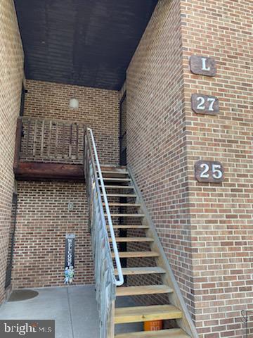 27 Pickwick Place Sewell, NJ 08080 - Photo 2 of 18