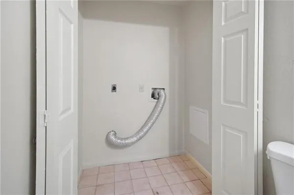 $1,500 | 732 Vouray Drive, Unit D, Kenner, LA 70065