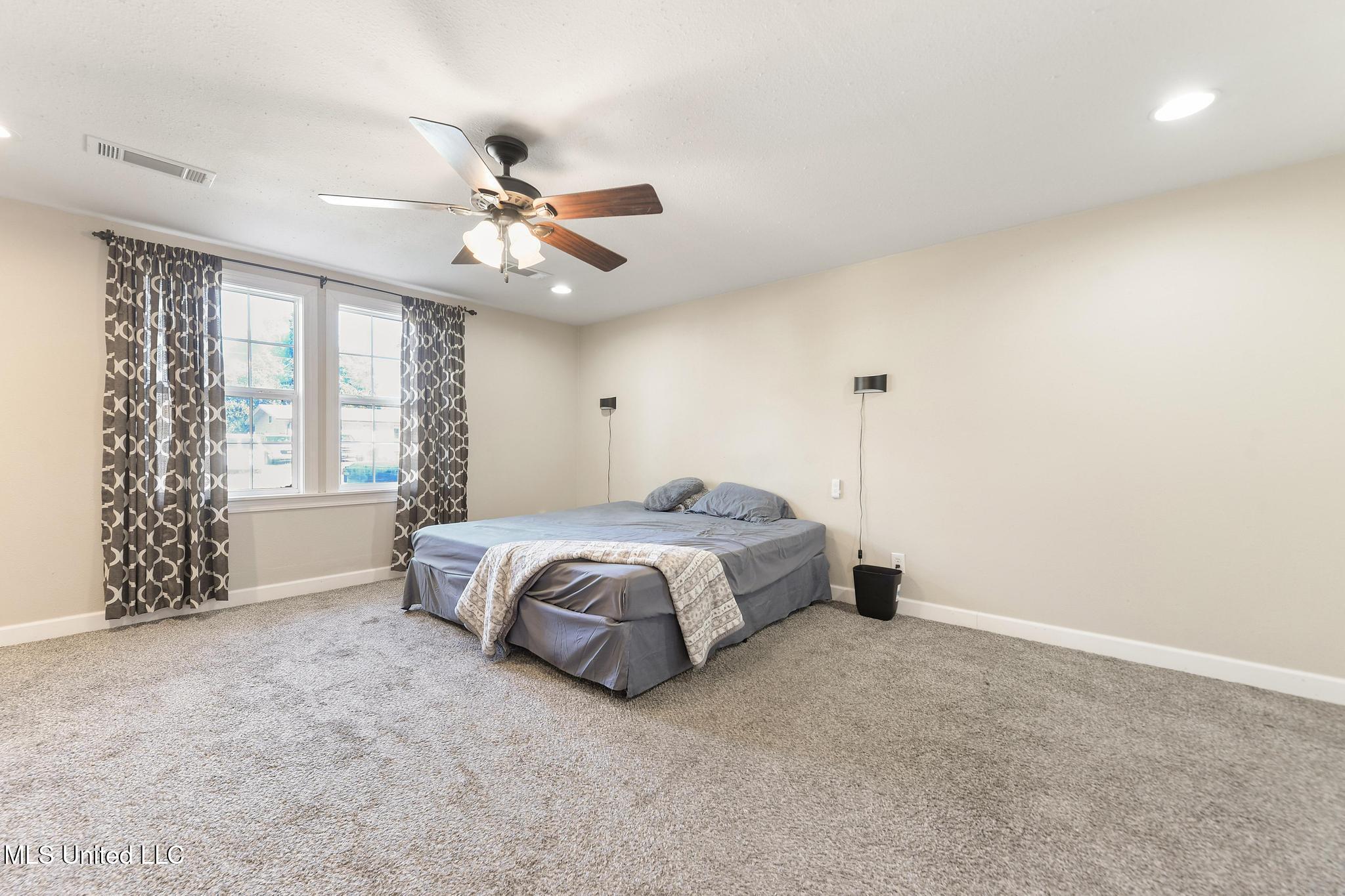 21 East Park Street Gulfport, MS 39507 - Photo 12 of 25 012