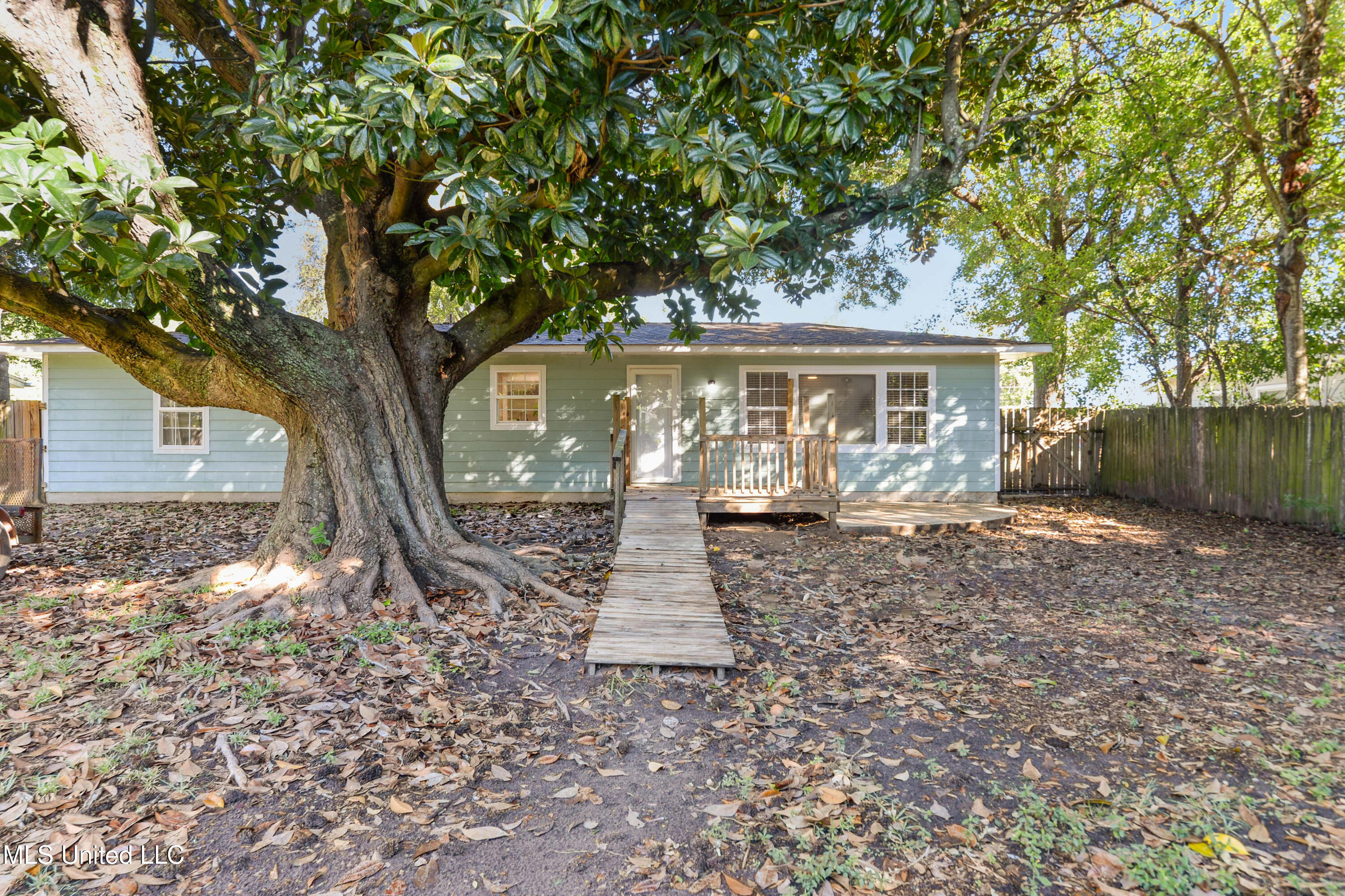 21 East Park Street Gulfport, MS 39507 - Photo 22 of 25 022-11