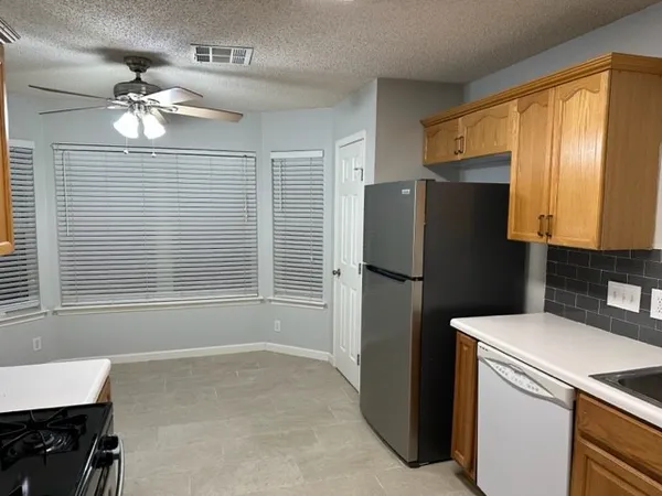 $1,995 | 8104 Hawick Drive, Round Rock, TX 78681