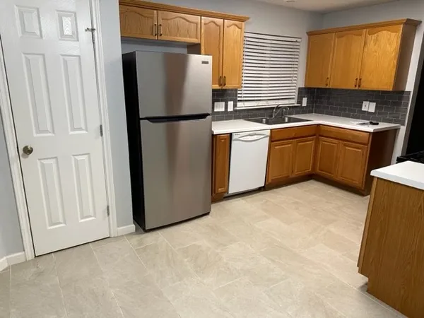 $1,995 | 8104 Hawick Drive, Round Rock, TX 78681