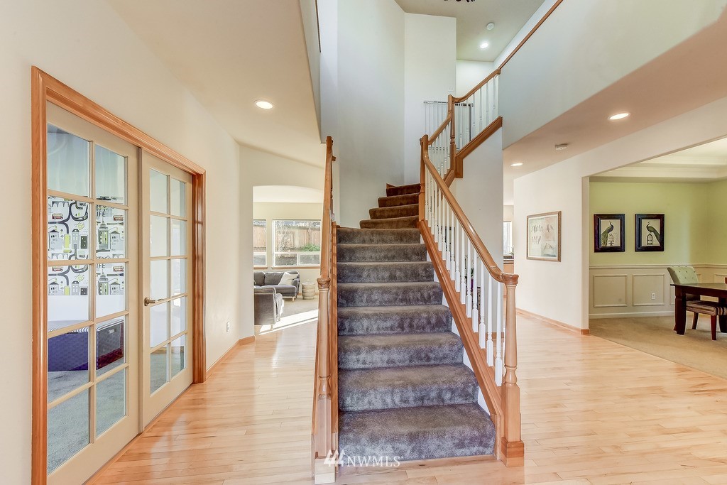 1226 187th Street Southeast Bothell, WA 98012 - Photo 2 of 25