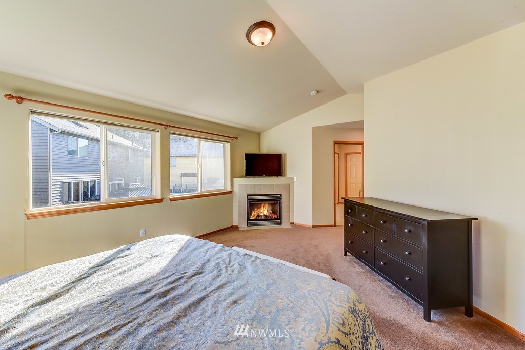 1226 187th Street Southeast Bothell, WA 98012 - Photo 14 of 25