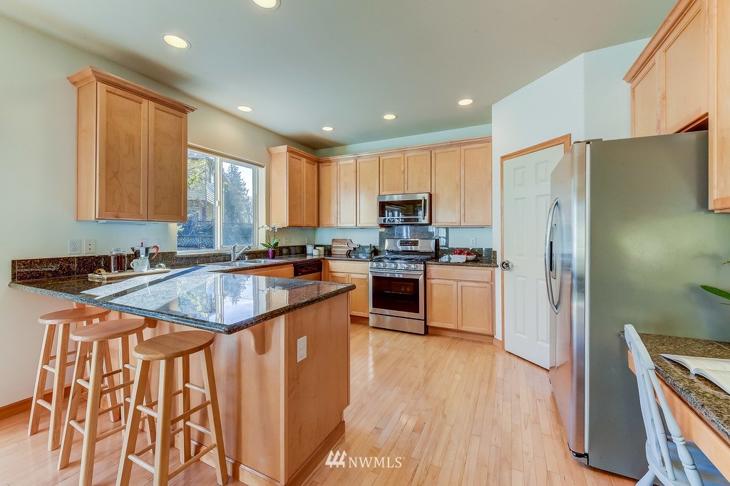 1226 187th Street Southeast Bothell, WA 98012 - Photo 9 of 25