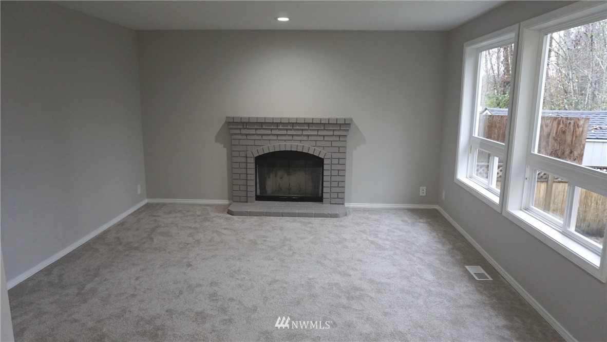 2305 211th Street Southeast Bothell, WA 98021 - Photo 14 of 22