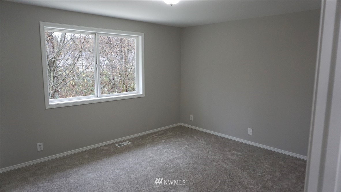 2305 211th Street Southeast Bothell, WA 98021 - Photo 18 of 22