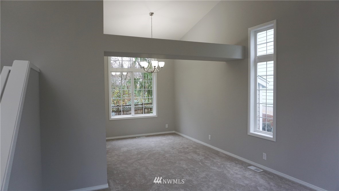 2305 211th Street Southeast Bothell, WA 98021 - Photo 5 of 22