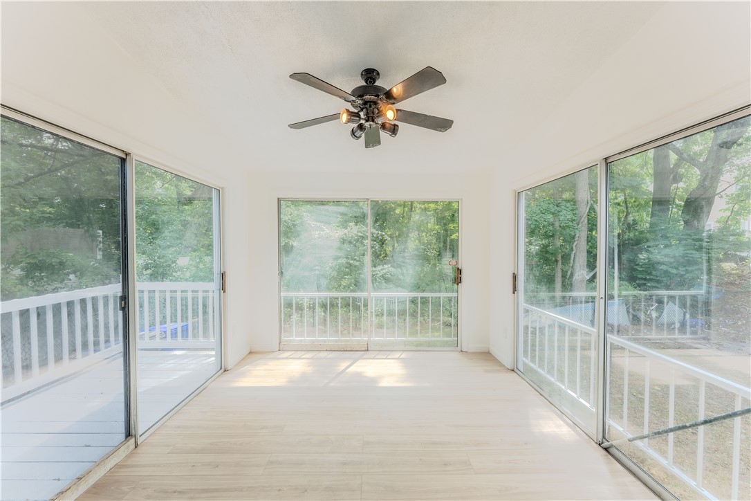 31 Ridgeway Avenue Providence, RI 02909 - Photo 8 of 19 Gallery Image 8