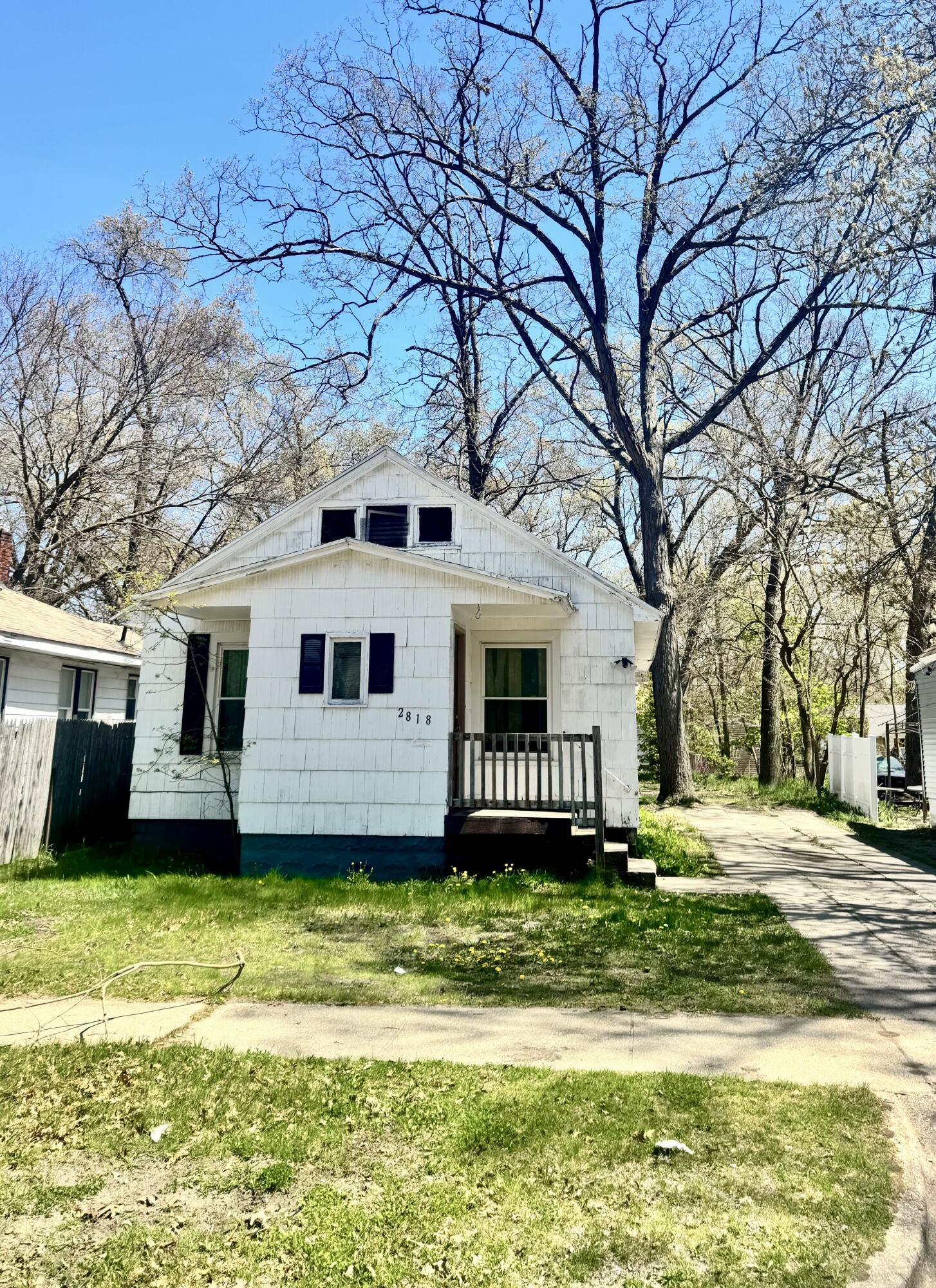 2818 Riordan Street Muskegon Heights, MI 49444 - Photo 2 of 3 IMG_4095