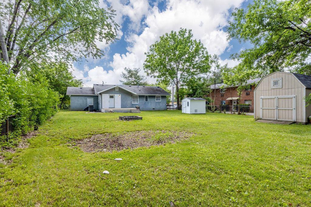 885 Bernhard Road Whitehall, OH 43213 - Photo 41 of 48 885BernhardRd-Exterior-16
