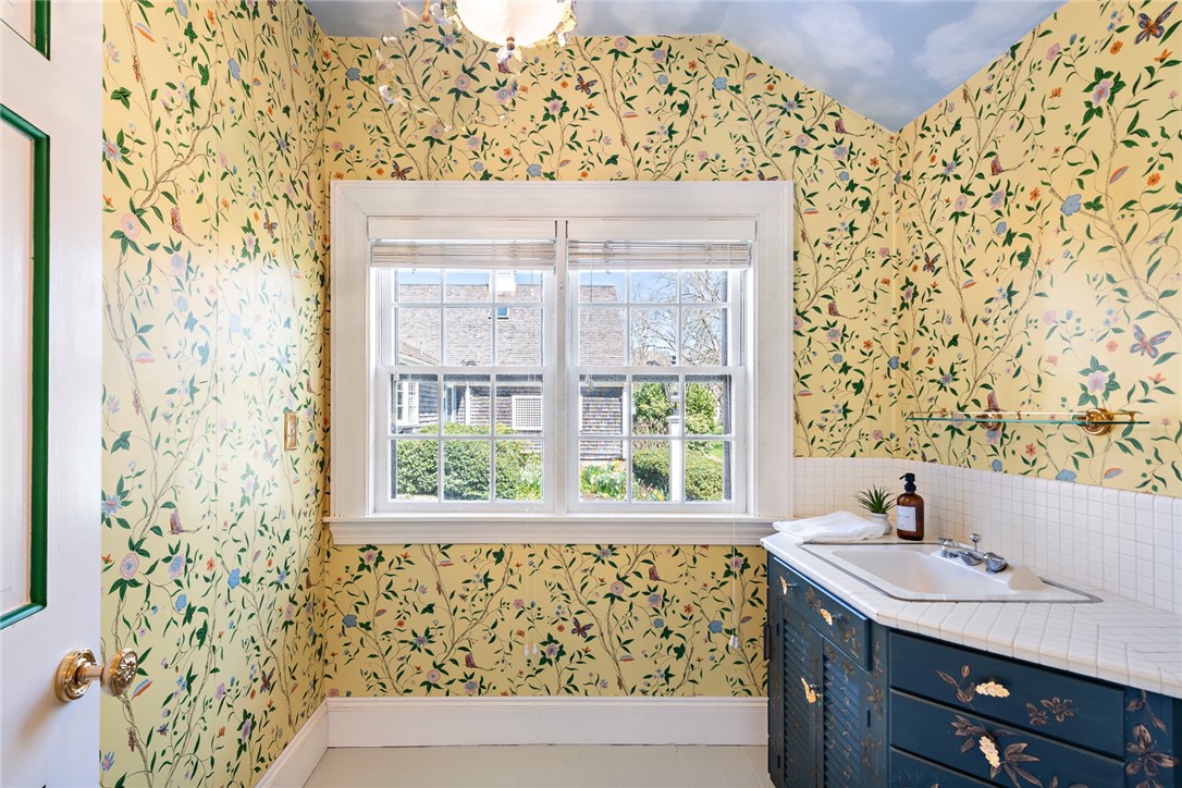 301 West Main Road Little Compton, RI 02837 - Photo 26 of 42