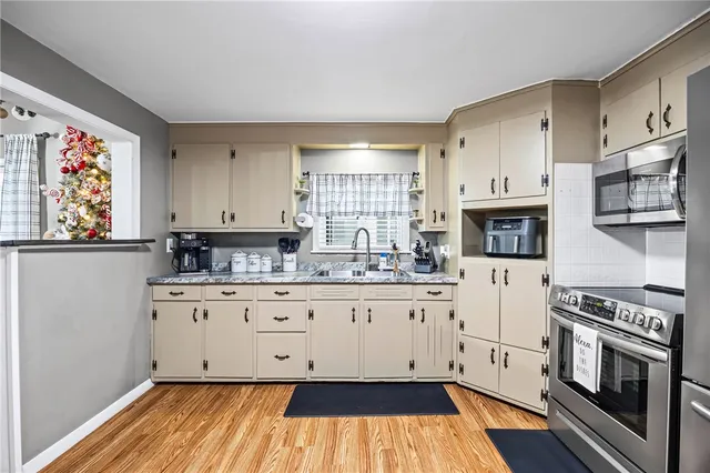 $149,900 | 40 Spencer Street, Lyons, NY 14489