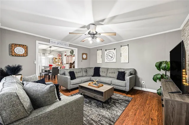 $149,900 | 40 Spencer Street, Lyons, NY 14489