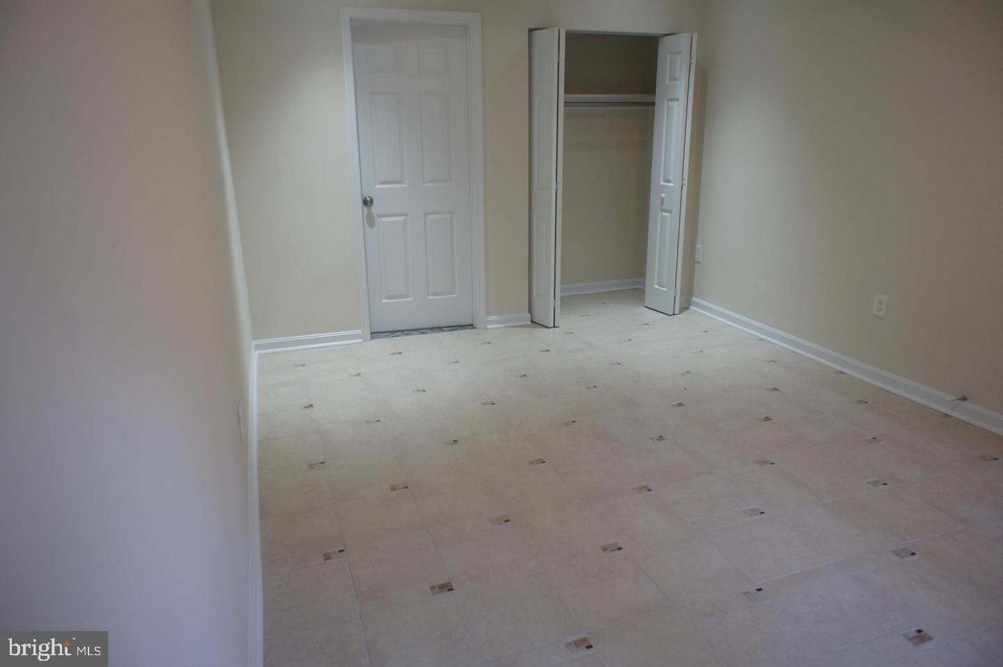 2312 Whitetail Court Reston, VA 20191 - Photo 17 of 26 a view of empty room