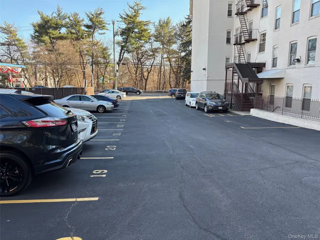 $180,000 | 85 Bronx River Road, Unit 3S, Yonkers, NY 10704