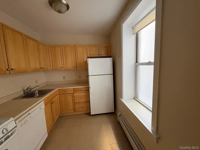 $180,000 | 85 Bronx River Road, Unit 3S, Yonkers, NY 10704
