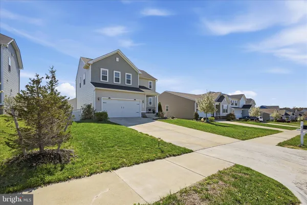 $450,000 | 433 Town Run Lane, Stephens City, VA 22655