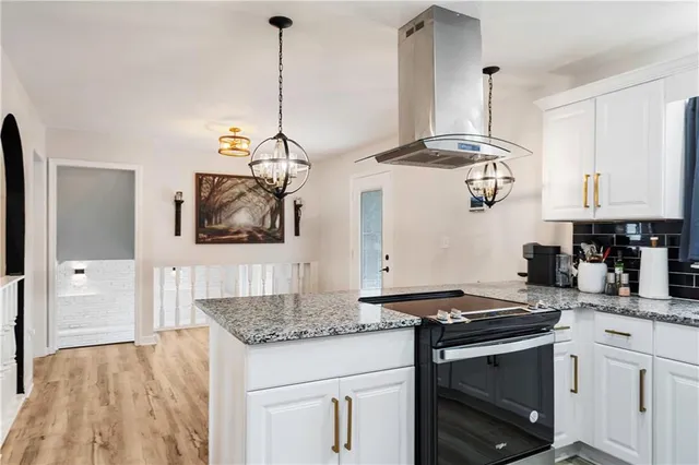 $330,000 | 2418 North 59 Street, Kansas City, KS 66104