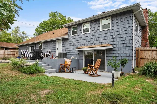 $330,000 | 2418 North 59 Street, Kansas City, KS 66104