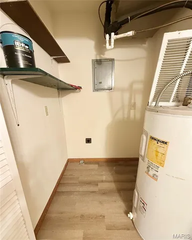 $1,050 | 814 White Oak Drive, Unit 5, O'Fallon, IL 62269