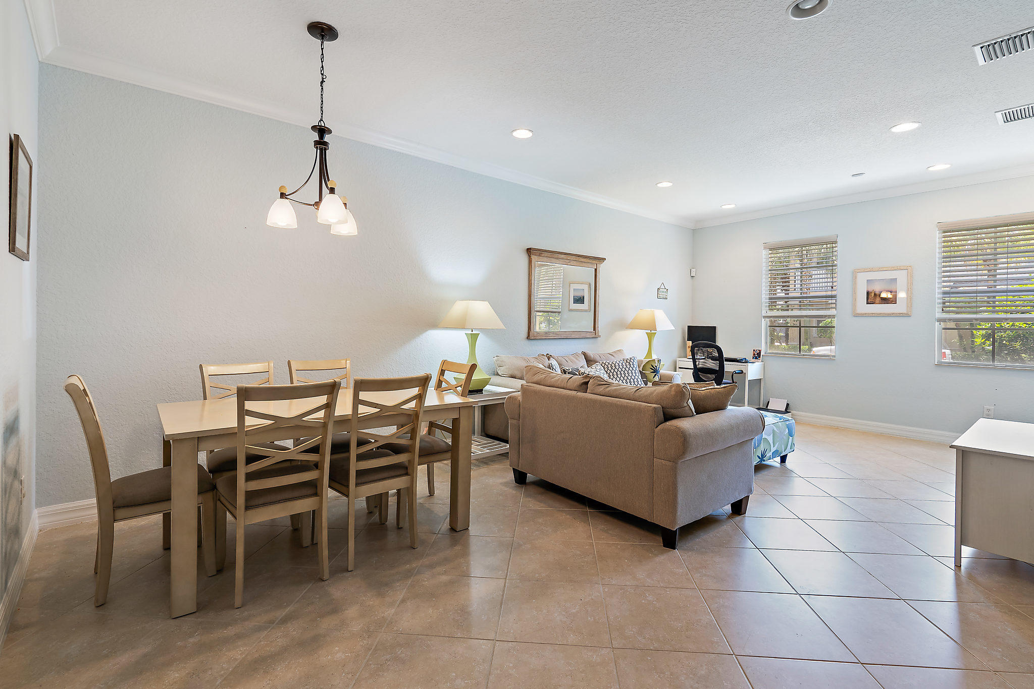 141 Seagrape Drive, Unit 101 Jupiter, FL 33458 - Photo 8 of 30 012-141SeagrapeDr101-Jupiter-FL-small