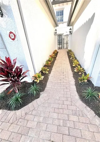 $799,000 | 3695 Montreux Lane, Unit 201, Naples, FL 34114