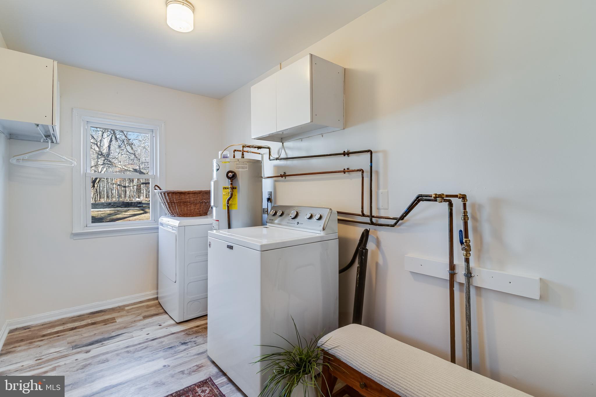 965 Franklin Manor Road Churchton, MD 20733 - Photo 25 of 34 a utility room with dryer and washer