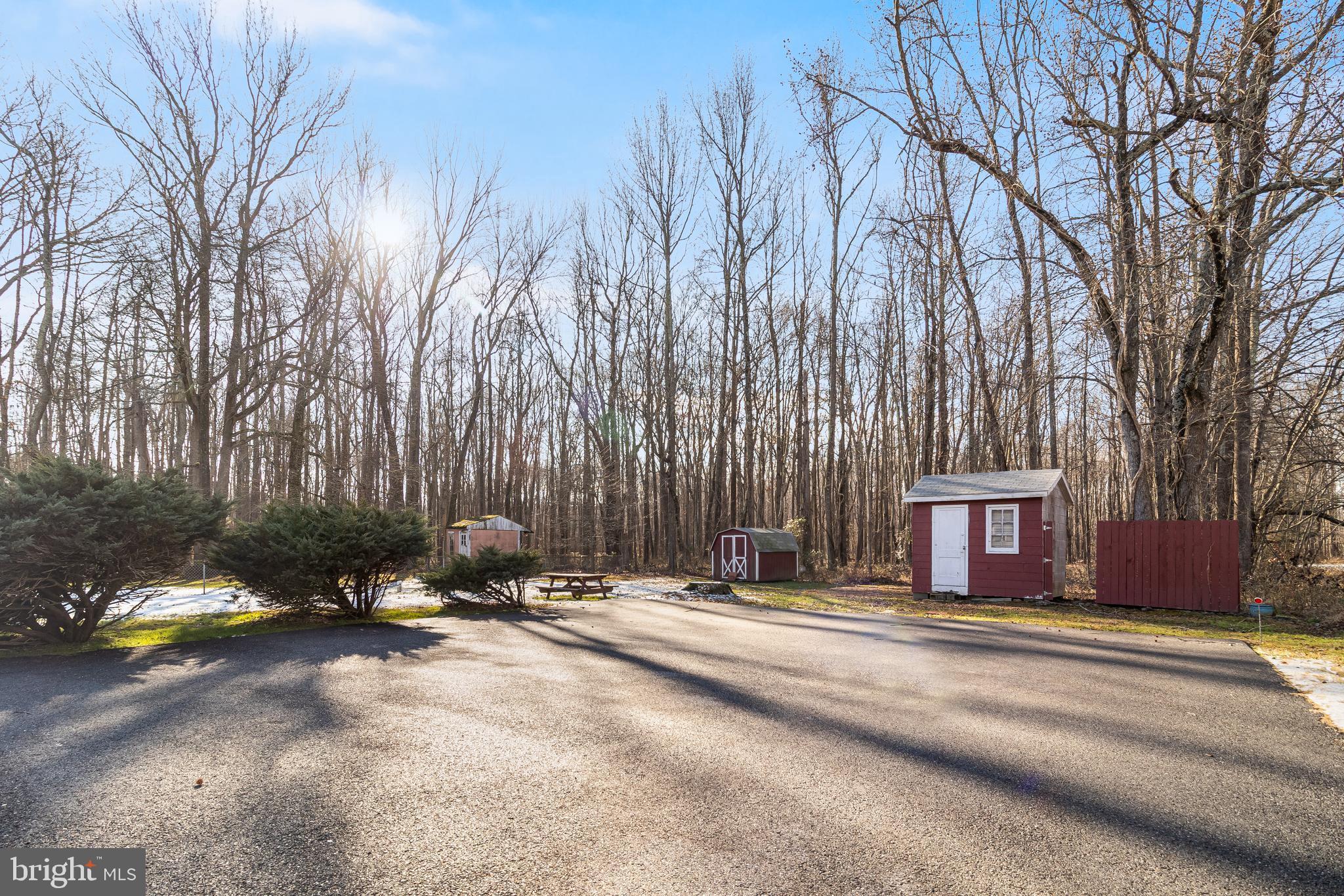 965 Franklin Manor Road Churchton, MD 20733 - Photo 32 of 34 a view of outdoor space with seating area