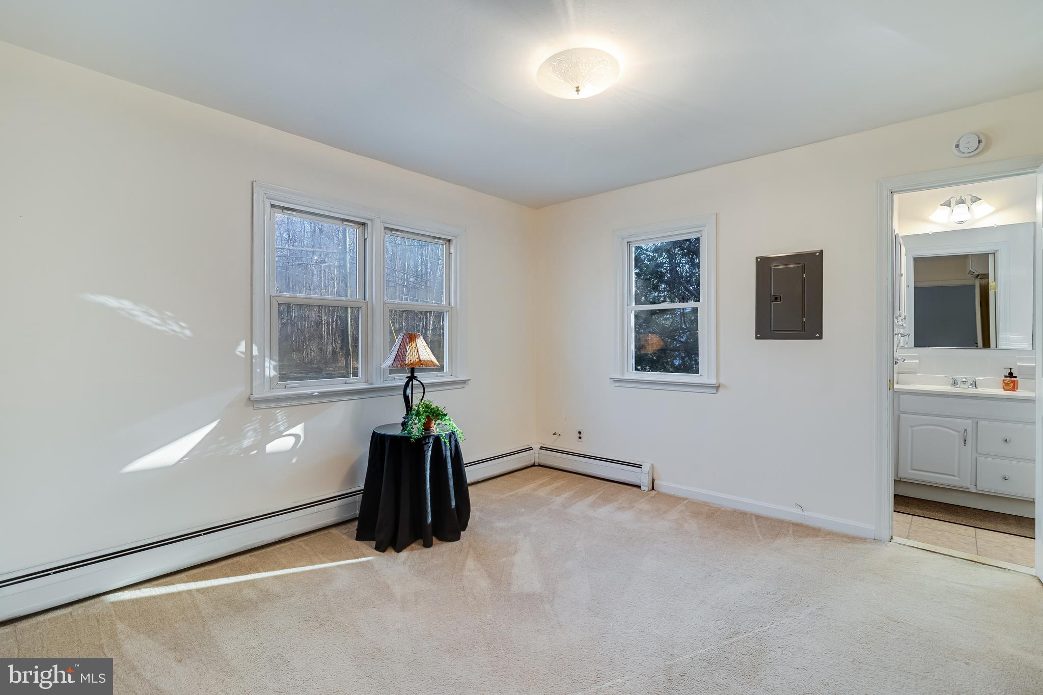965 Franklin Manor Road Churchton, MD 20733 - Photo 9 of 34 a view of livingroom with hardwood