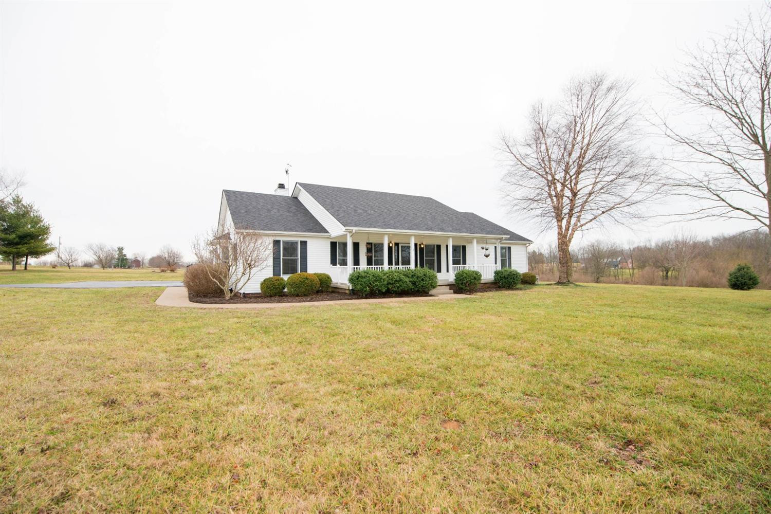 1450 Peacock Road Paris, KY 40361 - Photo 4 of 61 Photo 4