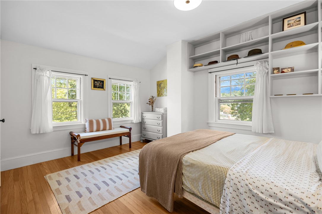 43 Sheffield Avenue Pawtucket, RI 02860 - Photo 23 of 39