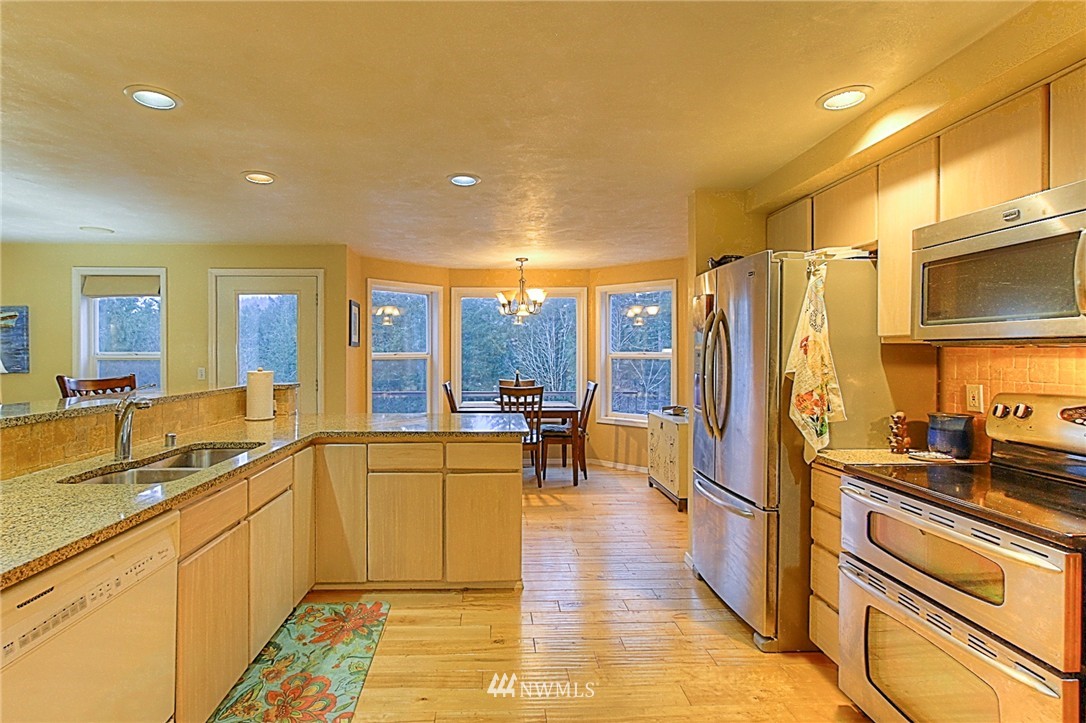6921 Cedar Flats Road Southwest Olympia, WA 98512 - Photo 9 of 25 Gallery Image 9