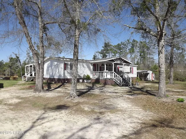 $300,000 | 12141 Harrington Road, Fountain, FL 32438