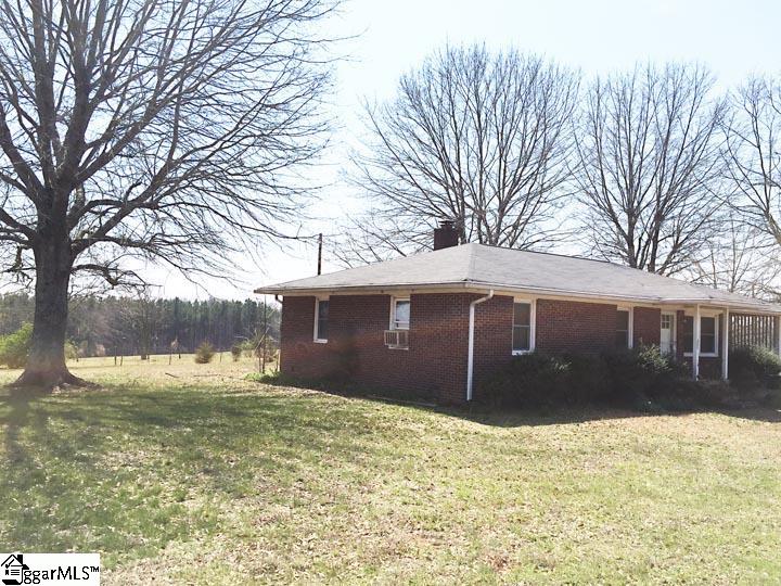 351 Amberwood Road Pickens, SC 29671 - Photo 2 of 18