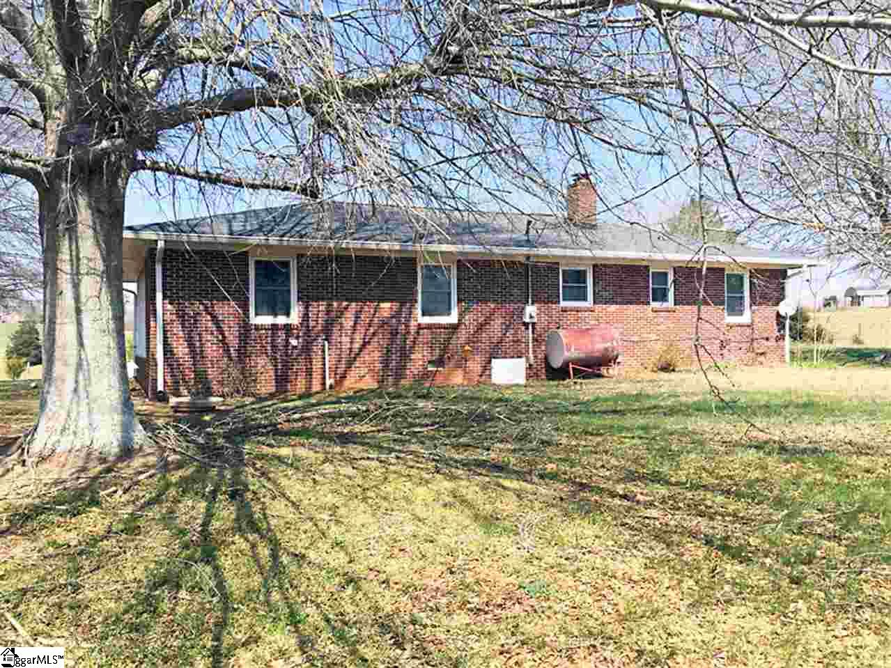 351 Amberwood Road Pickens, SC 29671 - Photo 3 of 18