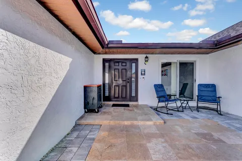 $499,000 | 10306 Greentrail Drive North, Boynton Beach, FL 33436