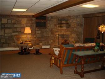 115 Green Road Reading, PA 19606 - Photo 11 of 12 Great Room