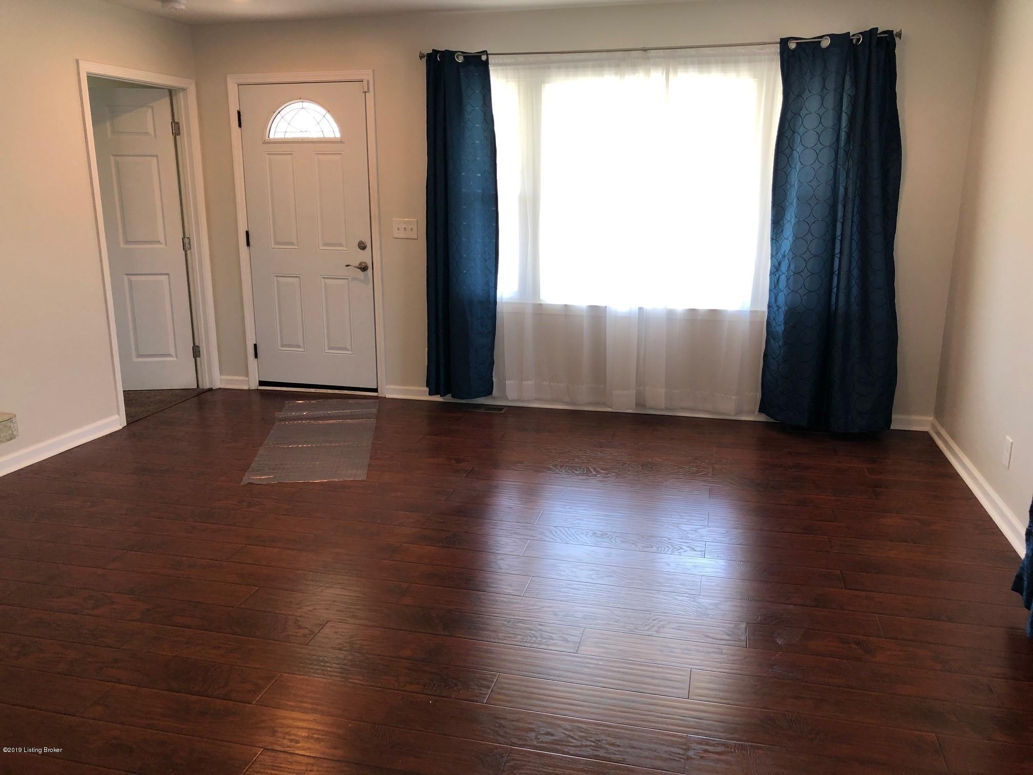 8807 Terry Road Louisville, KY 40258 - Photo 2 of 29 28