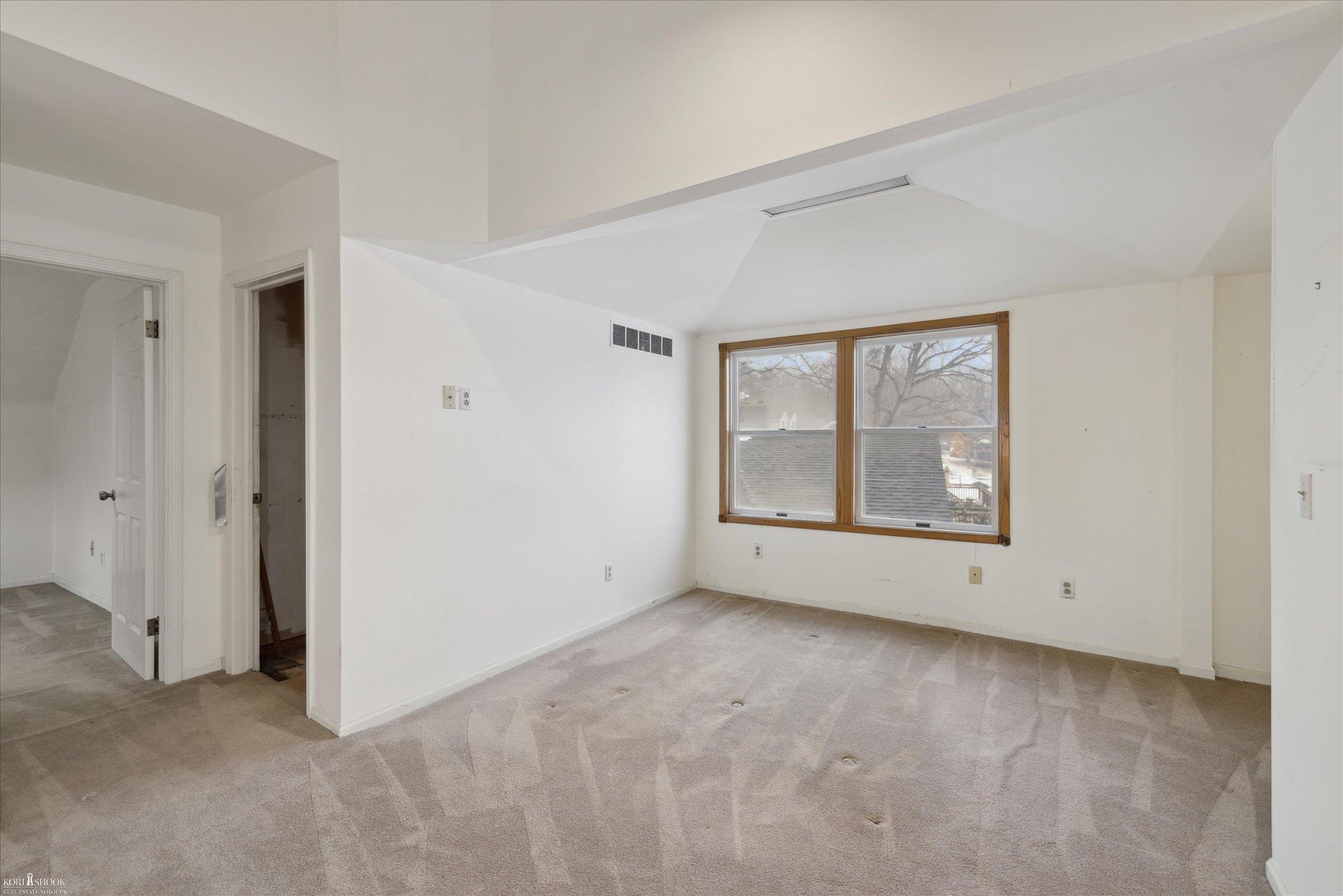 15242 Murray Road Byron, MI 48418 - Photo 14 of 35